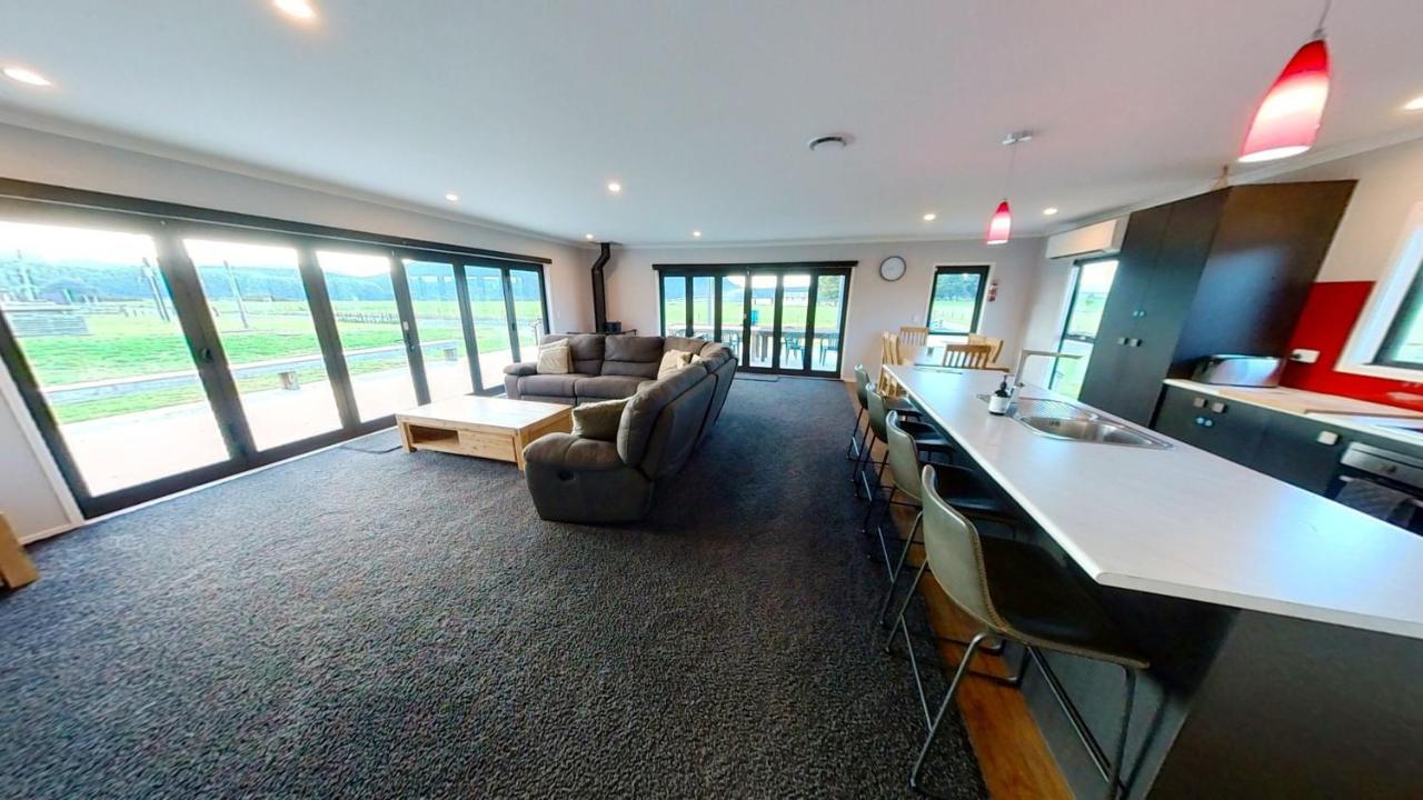 Full Holiday Home To Yourself, Up To 21 Guests Atiamuri Dış mekan fotoğraf